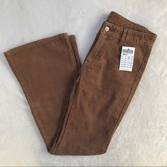 BNWT Brandy Melville Aliyah Corduroy Pants - Picture 1 of 3